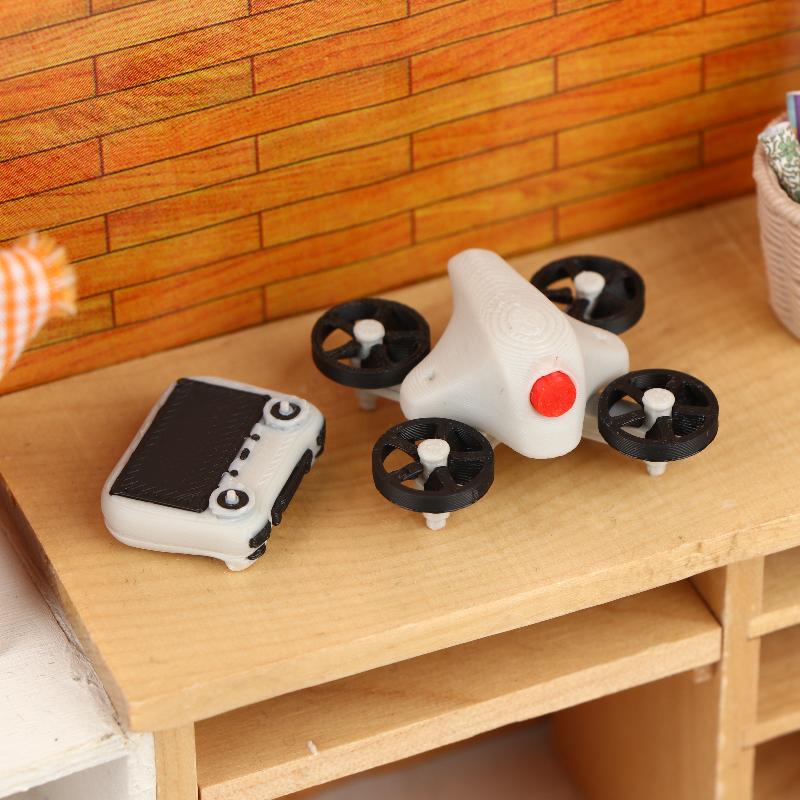 Drones - Miniatur-Simulationsdrohnenmodell mit Fernbedienung im Maßstab 1:12,